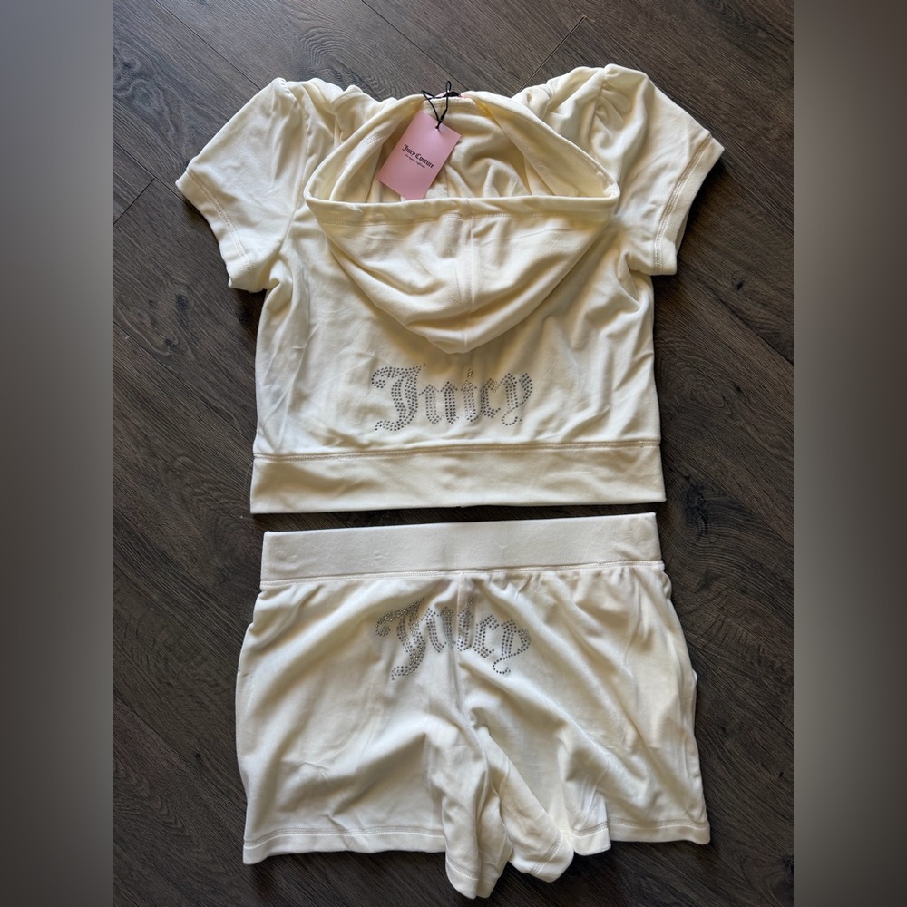 NEW Juicy Couture Bling Velour Tracksuit Hoodie with Shorts LARGE Oyster